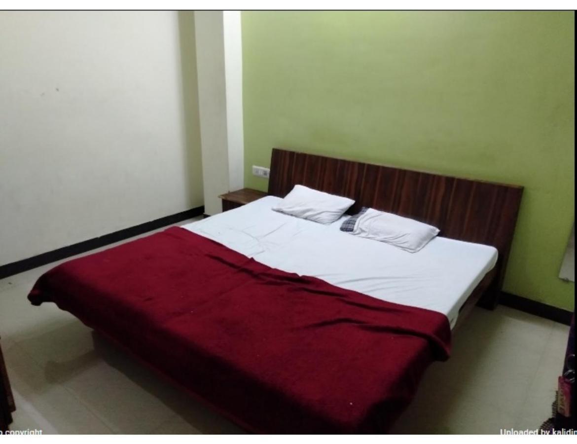 Hotel Adarsh, Ujjain Exterior foto